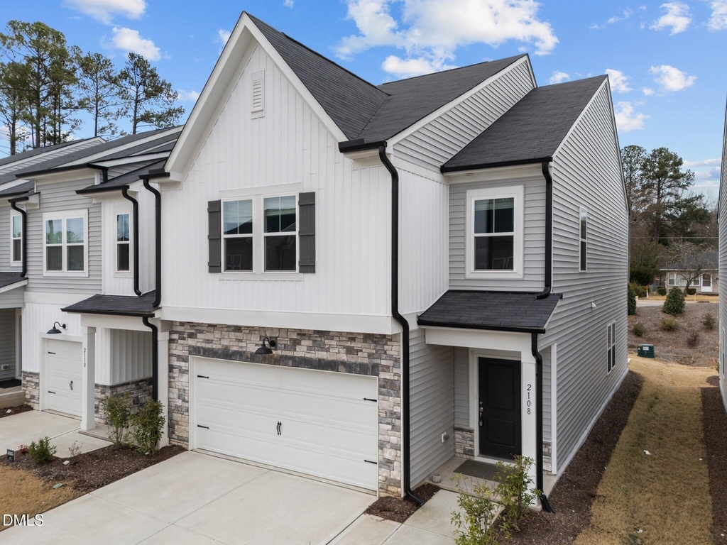 2108 Regal Drive - Photo 2