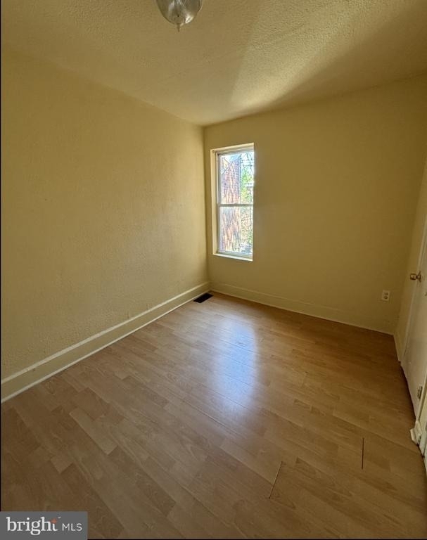 5515 Crowson Street - Photo 7