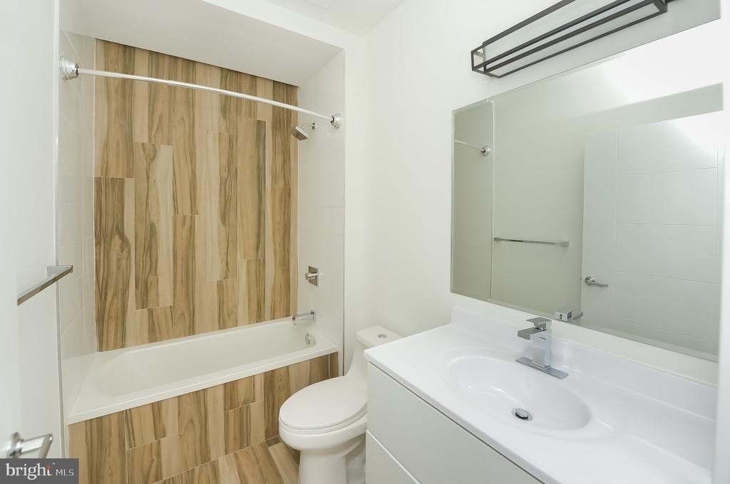 1203 Germantown Avenue - Photo 52