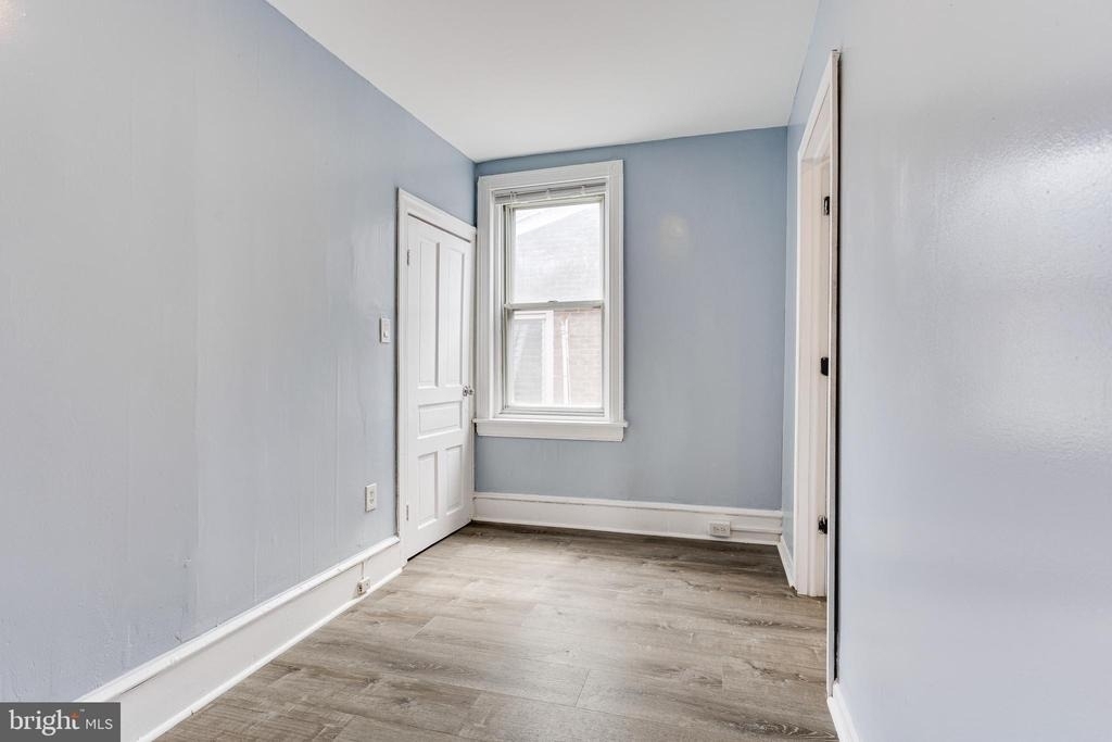 1633 Wakeling Street - Photo 15