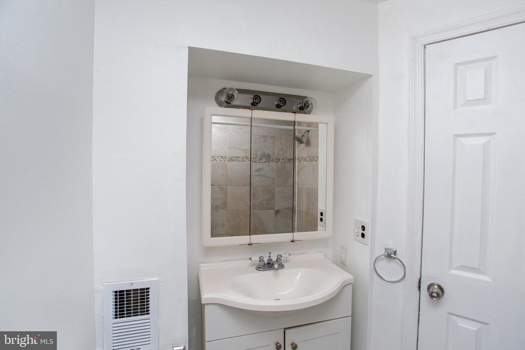 2465 N Garnet Street - Photo 34