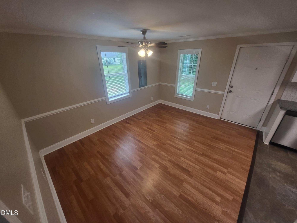 309 W Martin Street - Photo 10