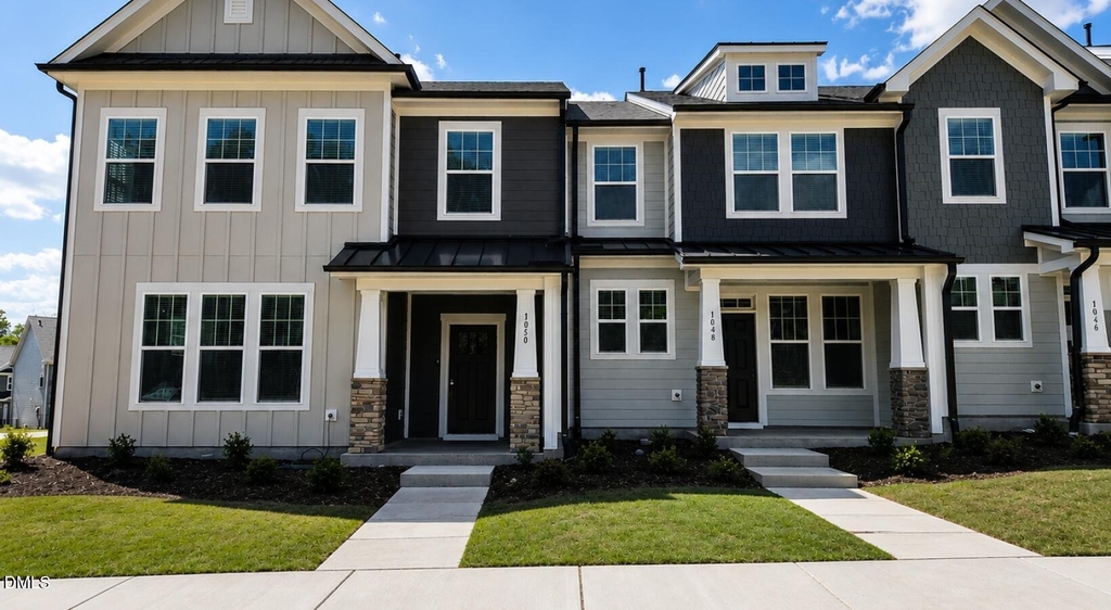 556 Hatters Mill Road - Photo 0