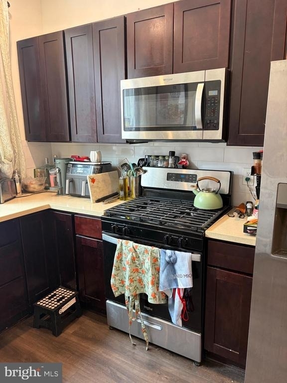 2113 S 15th Street - Photo 2