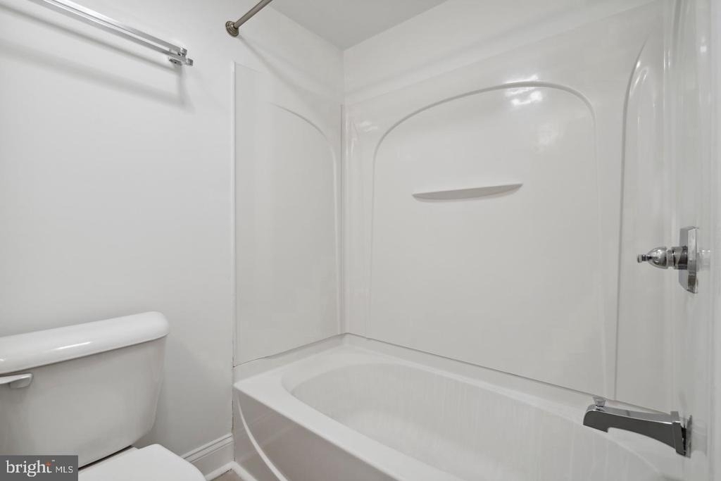 1563 E Hewson Street - Photo 13