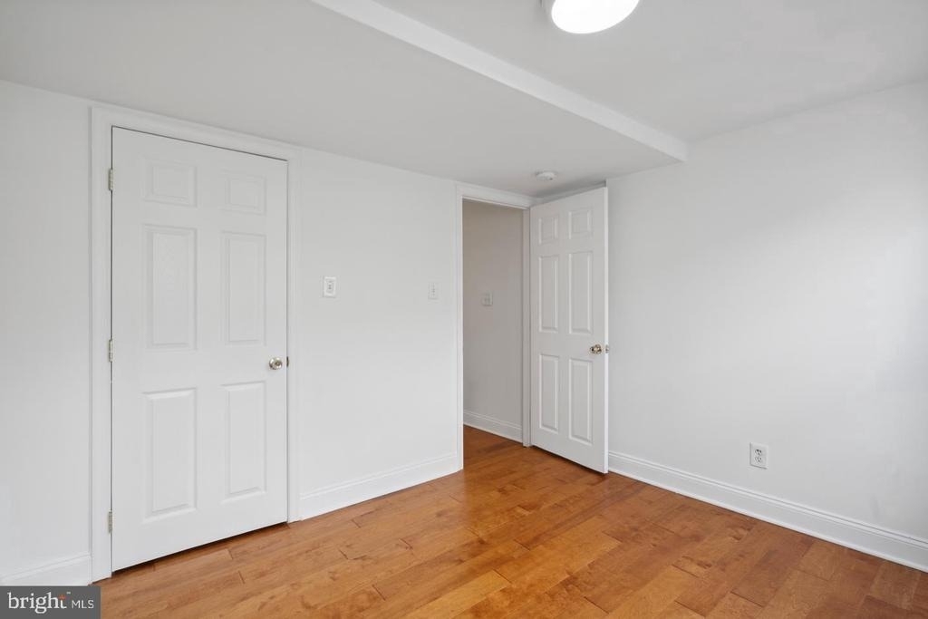 1563 E Hewson Street - Photo 10