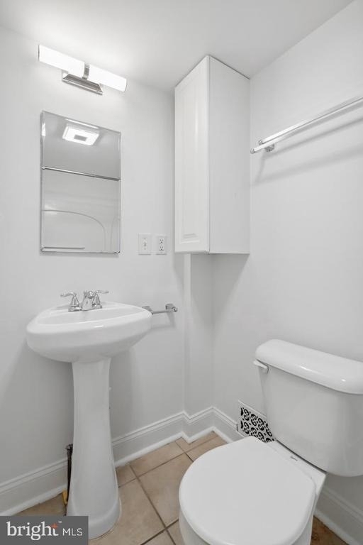 1563 E Hewson Street - Photo 12