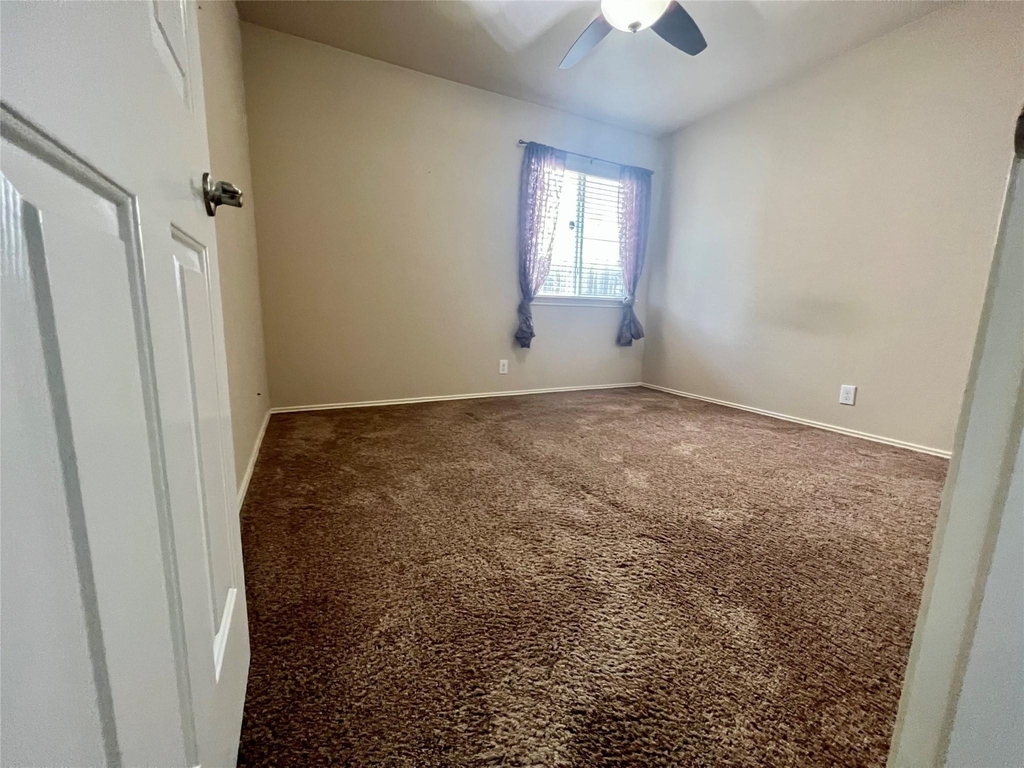 309 Riverine Way - Photo 15