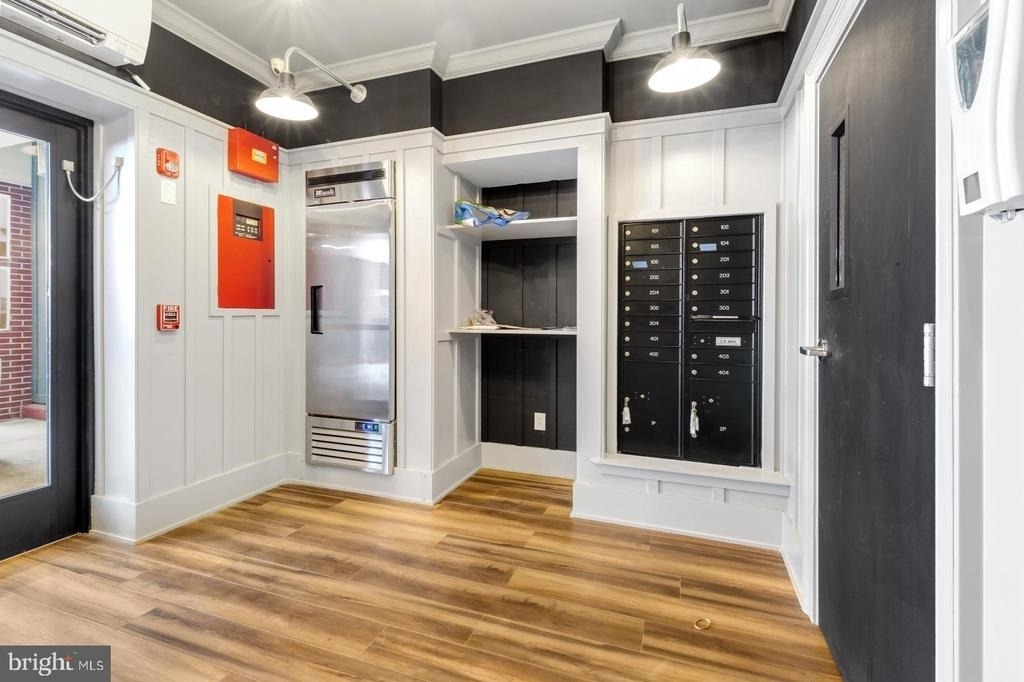 1935 E Hazzard Street - Photo 15