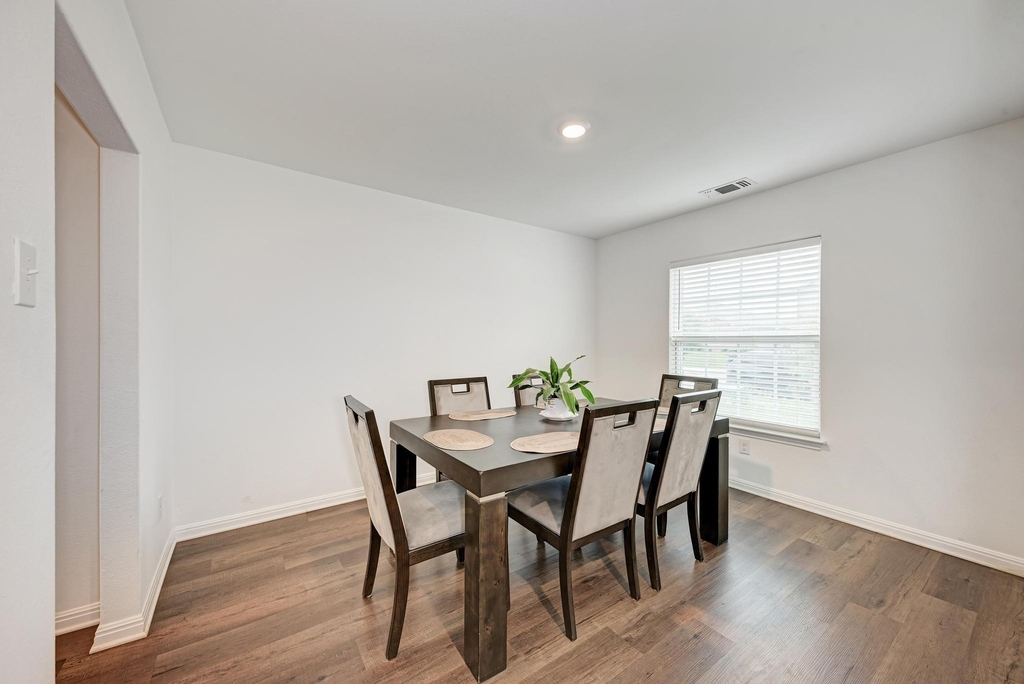 132 Maywood Ln - Photo 6