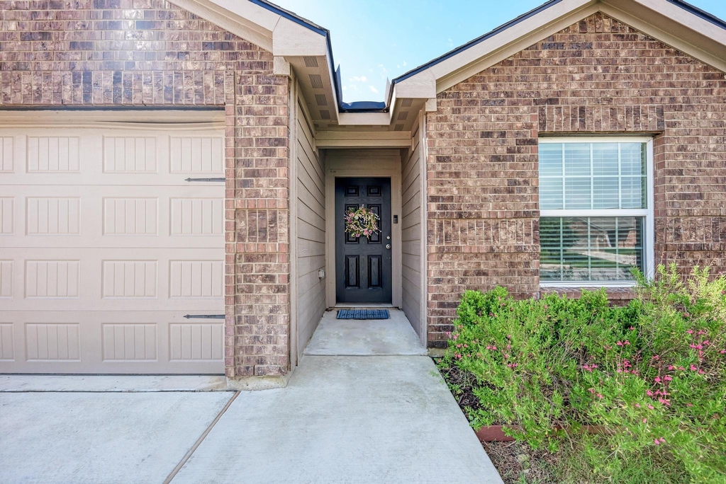 132 Maywood Ln - Photo 4