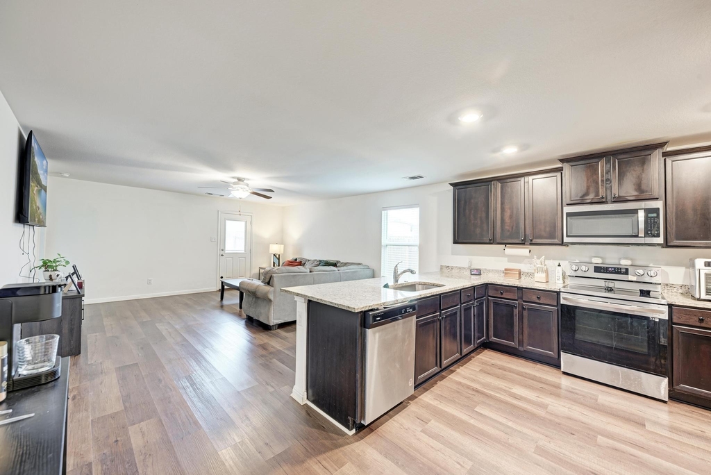 132 Maywood Ln - Photo 8