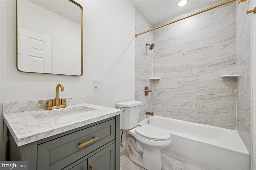 2534 S 61st Street - Photo 22
