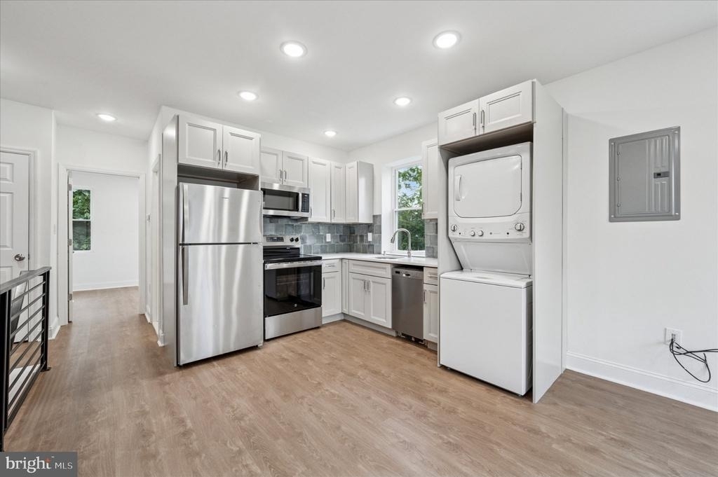 2534 S 61st Street - Photo 19