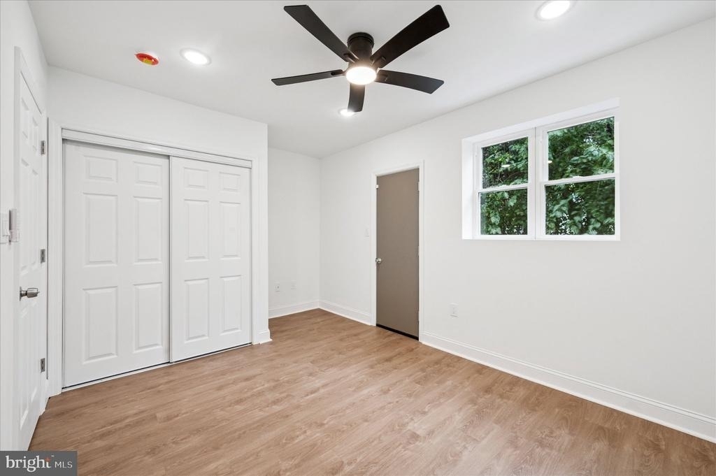 2534 S 61st Street - Photo 10