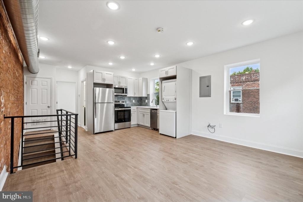 2534 S 61st Street - Photo 17