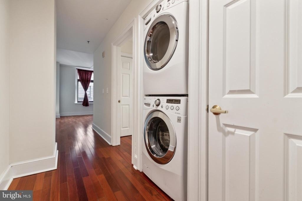 1500 Chestnut Street - Photo 20