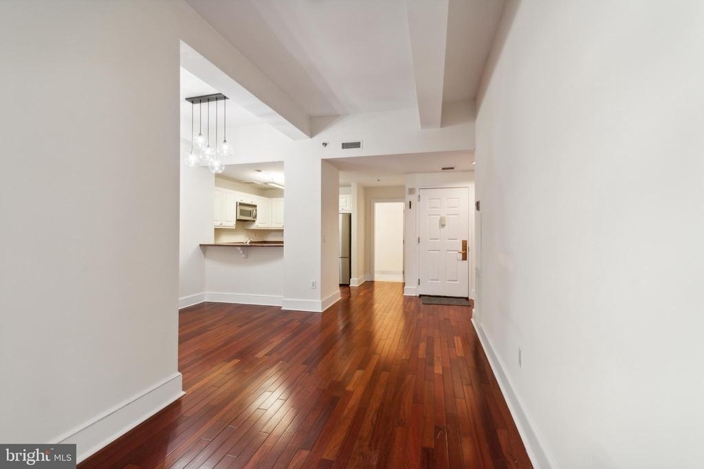 1500 Chestnut Street - Photo 5