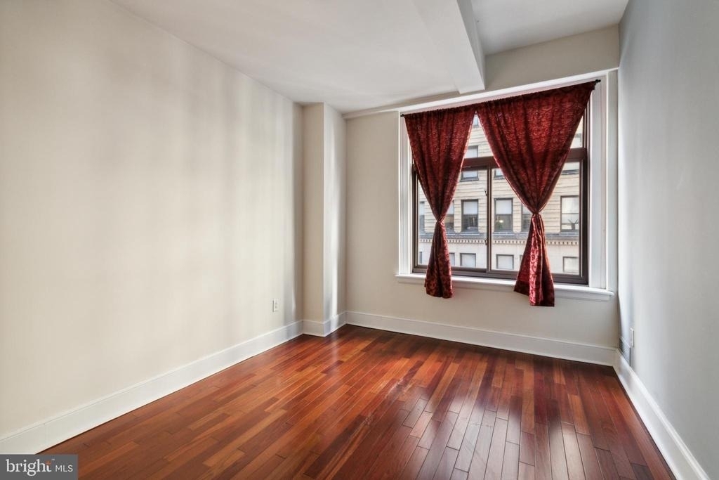 1500 Chestnut Street - Photo 14