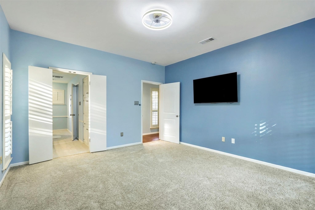 208 Crescent Blf - Photo 12
