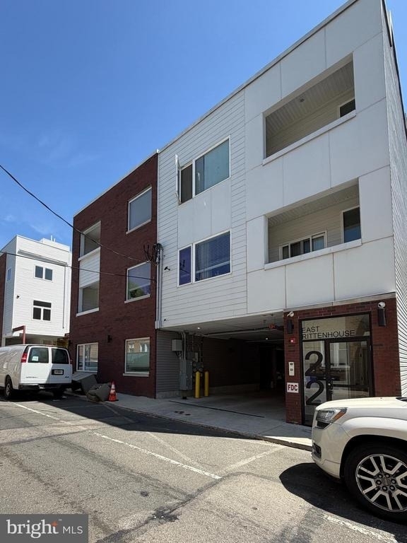 22 E Rittenhouse Street - Photo 4