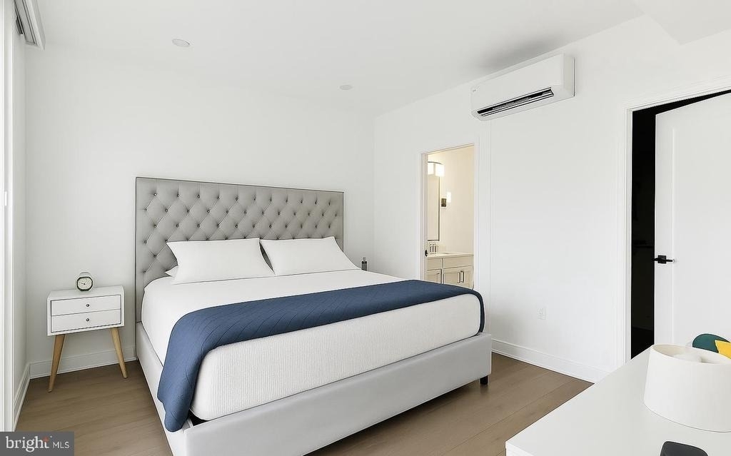 22 E Rittenhouse Street - Photo 1