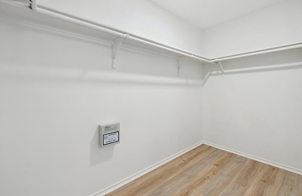 1611 Sunnycrest Cir - Photo 11