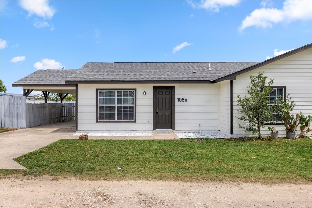 108 Gm Ln - Photo 1