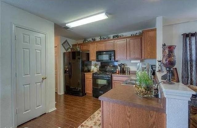 1716 Lost Maples Loop - Photo 2