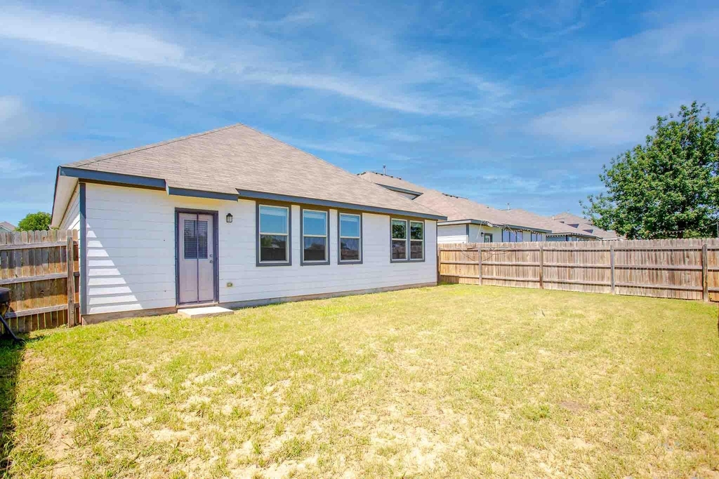 11724 Saddle Rock Dr - Photo 23