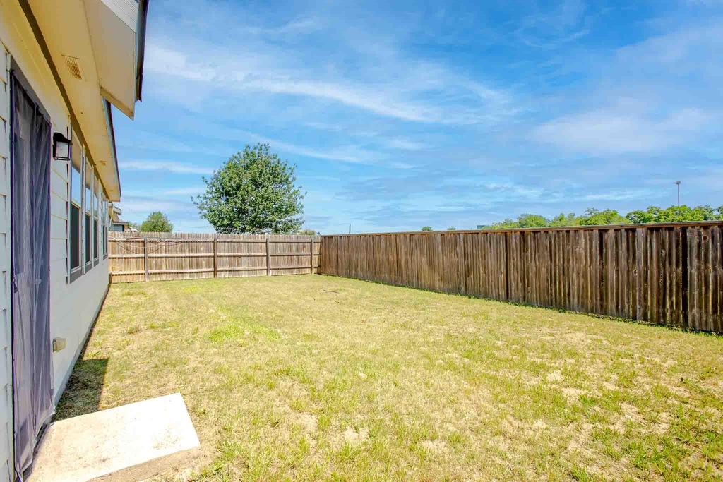 11724 Saddle Rock Dr - Photo 22