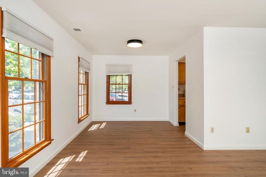 109 Wyndham Place - Photo 6