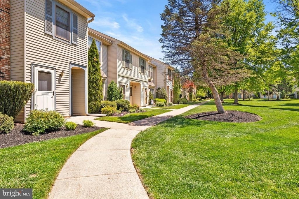 109 Wyndham Place - Photo 1