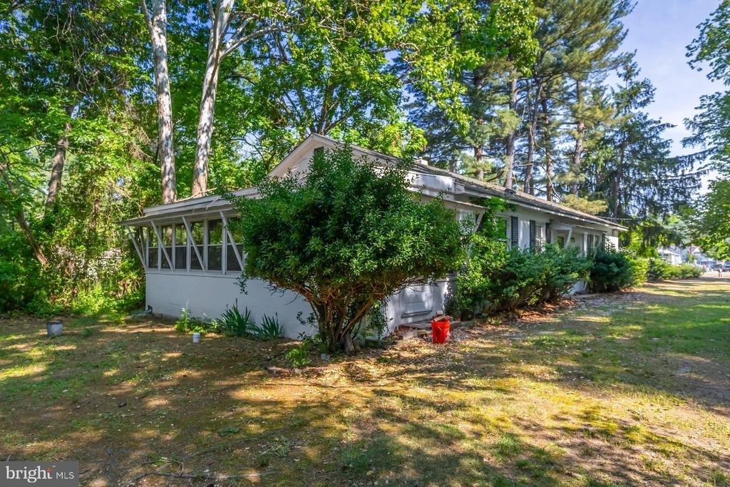 1100 Woodlawn Avenue - Photo 13