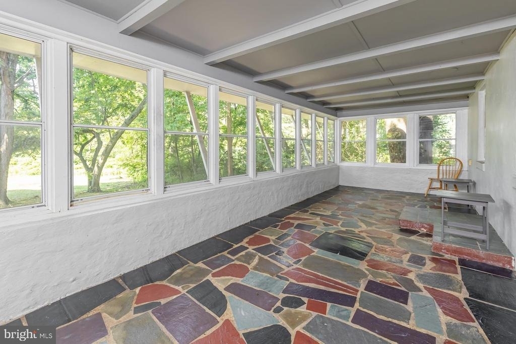 1100 Woodlawn Avenue - Photo 11