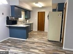 415 Monmouth Drive - Photo 3