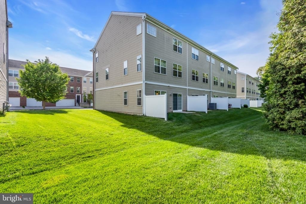 49 Creekside Way - Photo 1