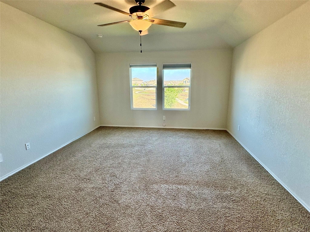 127 Snapdragon Ln - Photo 9