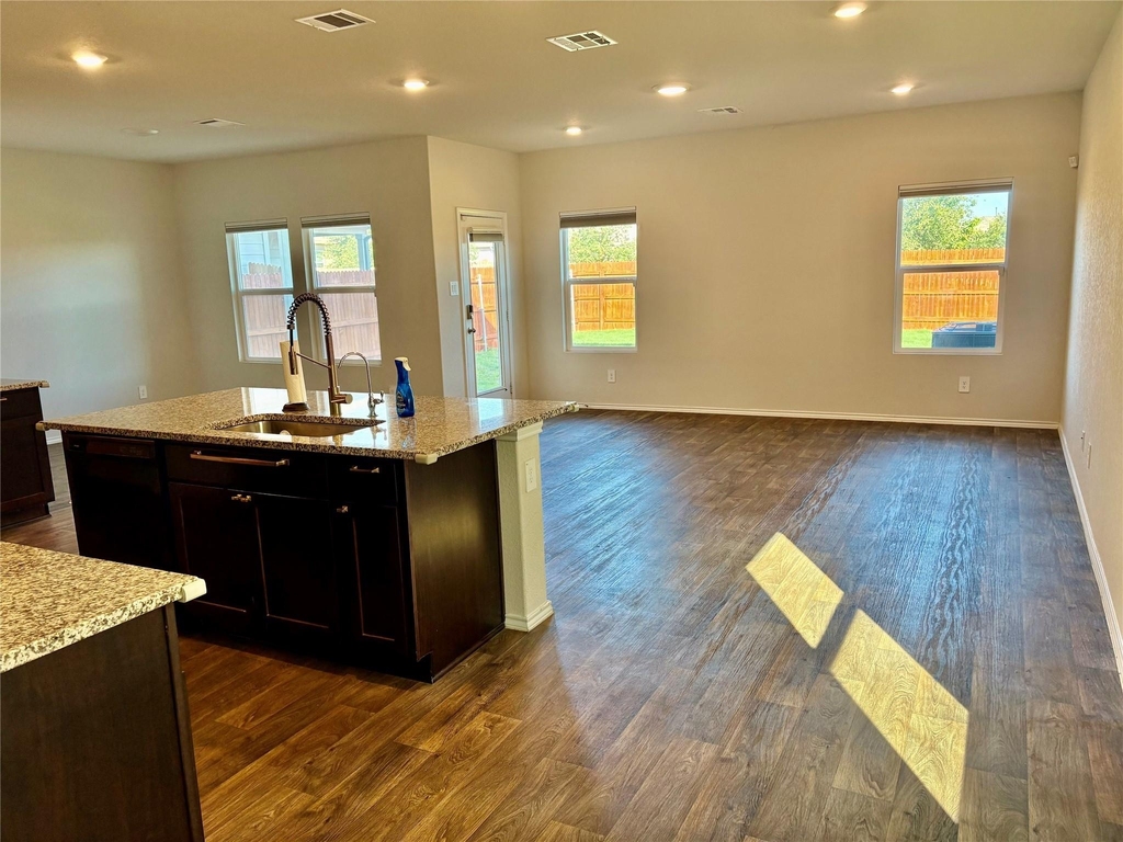 127 Snapdragon Ln - Photo 2