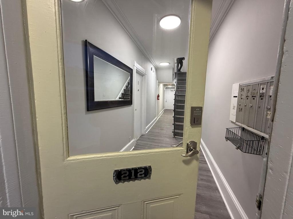 212 Warren Street - Photo 11