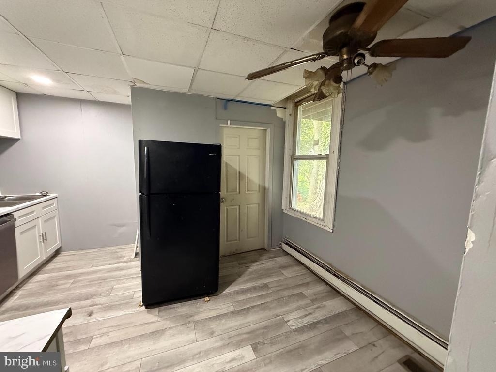 212 Warren Street - Photo 18