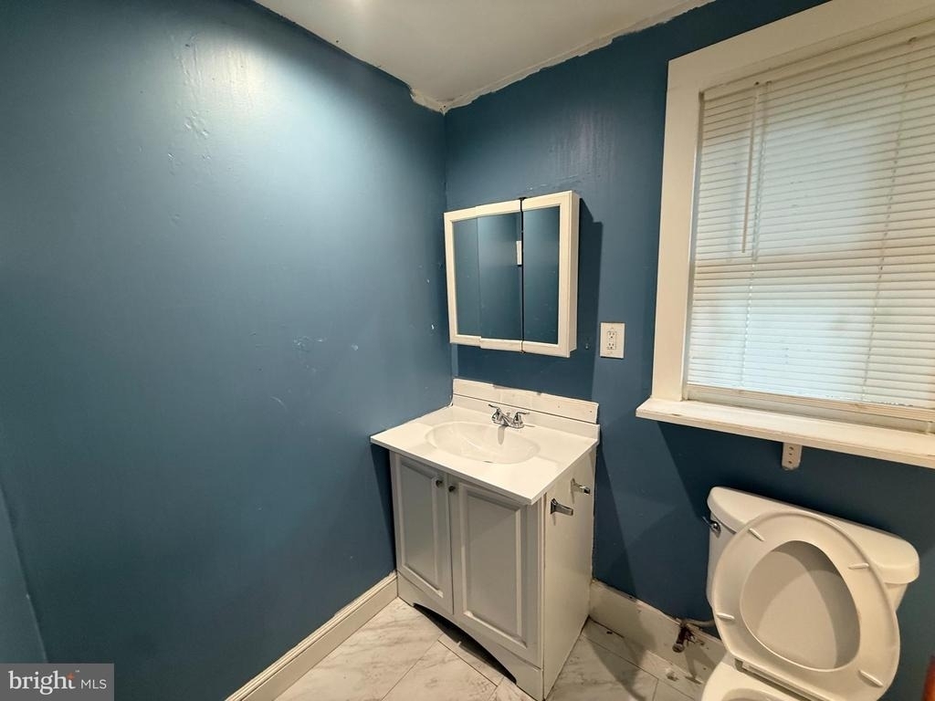 212 Warren Street - Photo 27