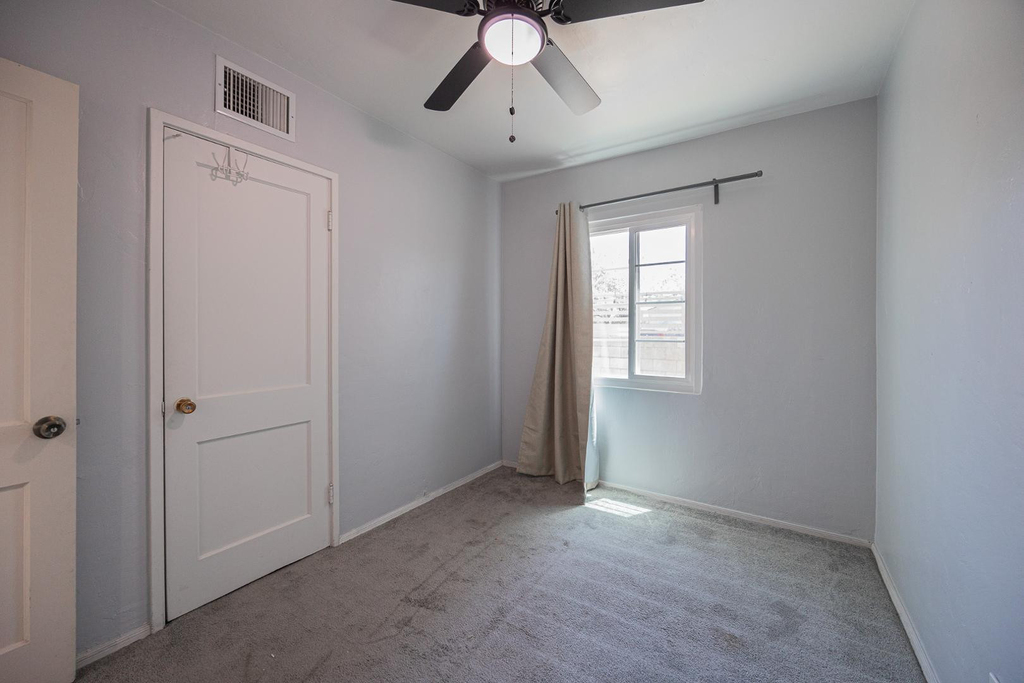 4001 N 15th Avenue - Photo 9