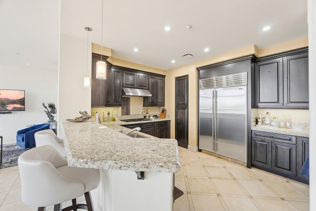 15802 N 71st Street - Photo 4