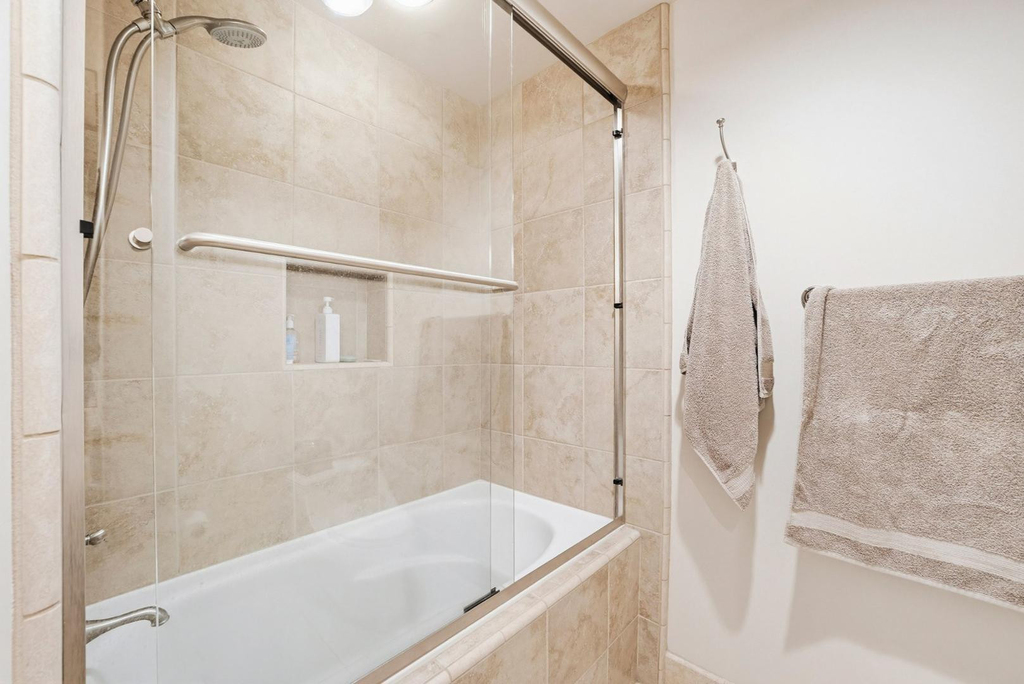 15802 N 71st Street - Photo 20