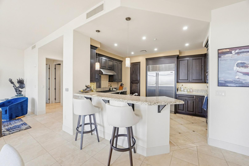 15802 N 71st Street - Photo 7