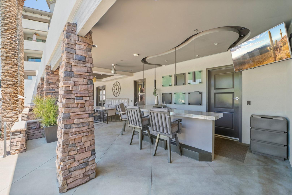 15802 N 71st Street - Photo 31