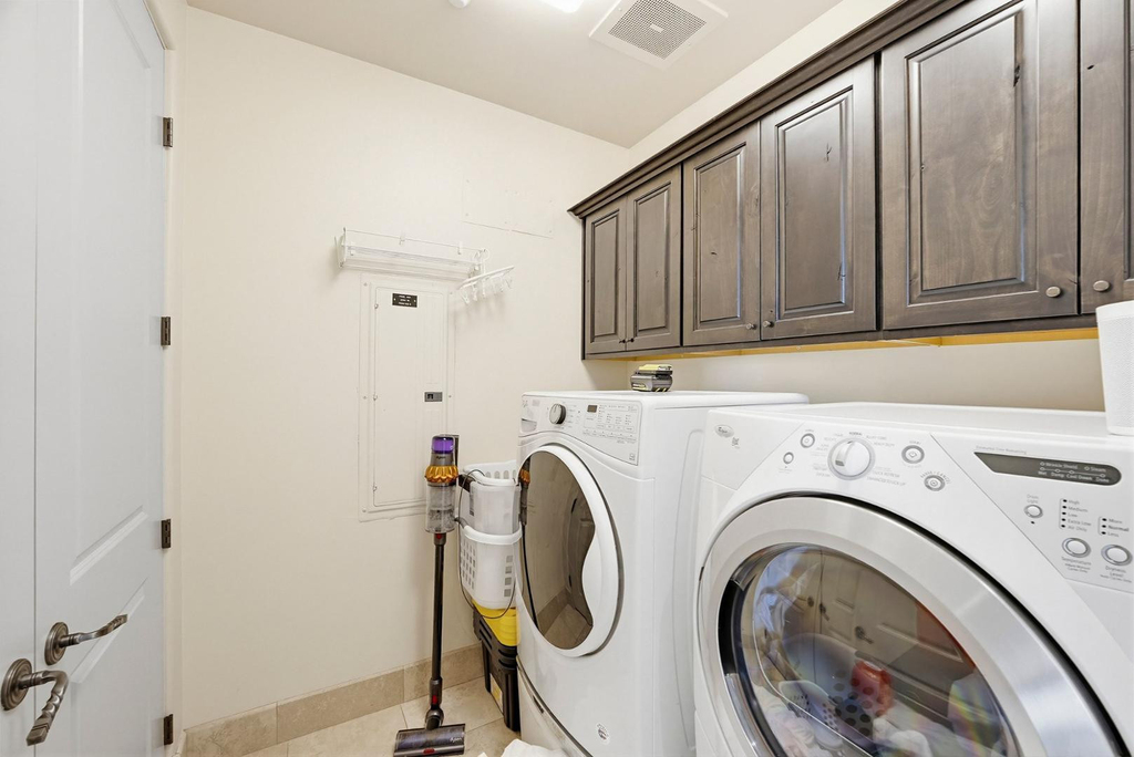 15802 N 71st Street - Photo 21