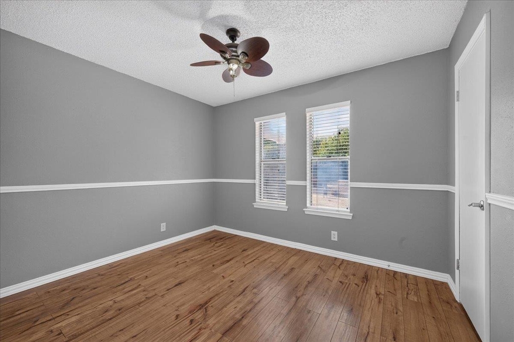 10215 Missel Thrush Dr - Photo 25