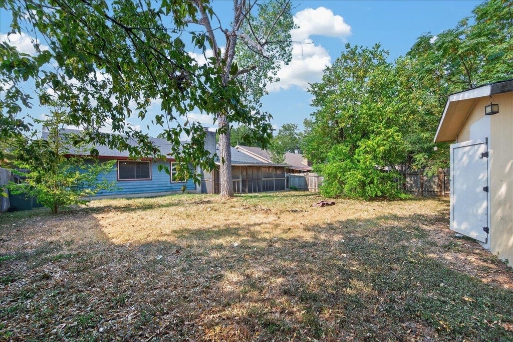 10215 Missel Thrush Dr - Photo 31